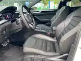 Photo 8 - Volkswagen CC