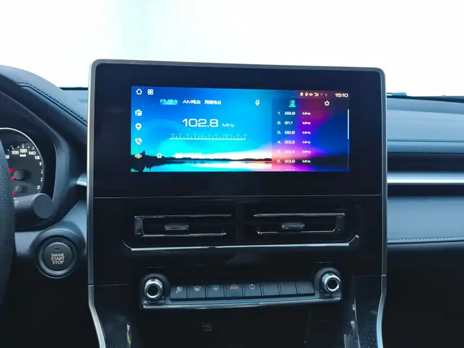 Haval M6 2023 PLUS 1.5T DCT Luxury Smart Connect фото 13