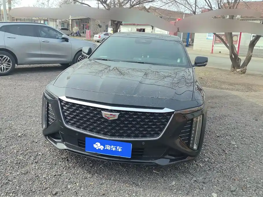 CADILLAC CT6