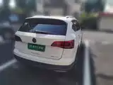 Photo 5 - Volkswagen Tharu