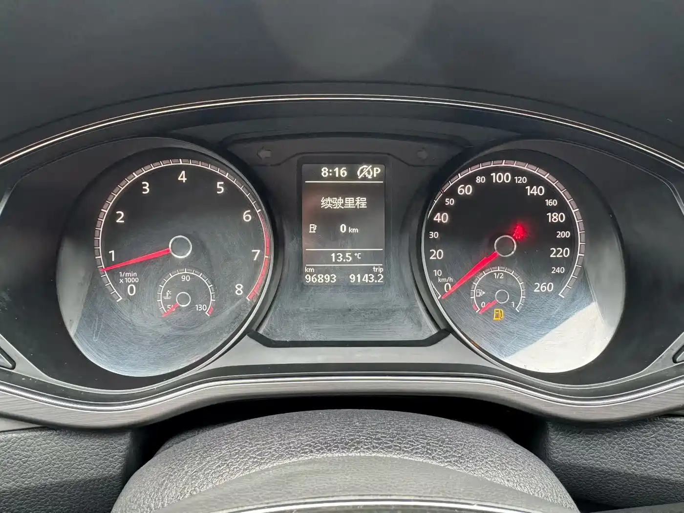 Volkswagen Passat 2016 280TSI DSG Honor Edition фото 15