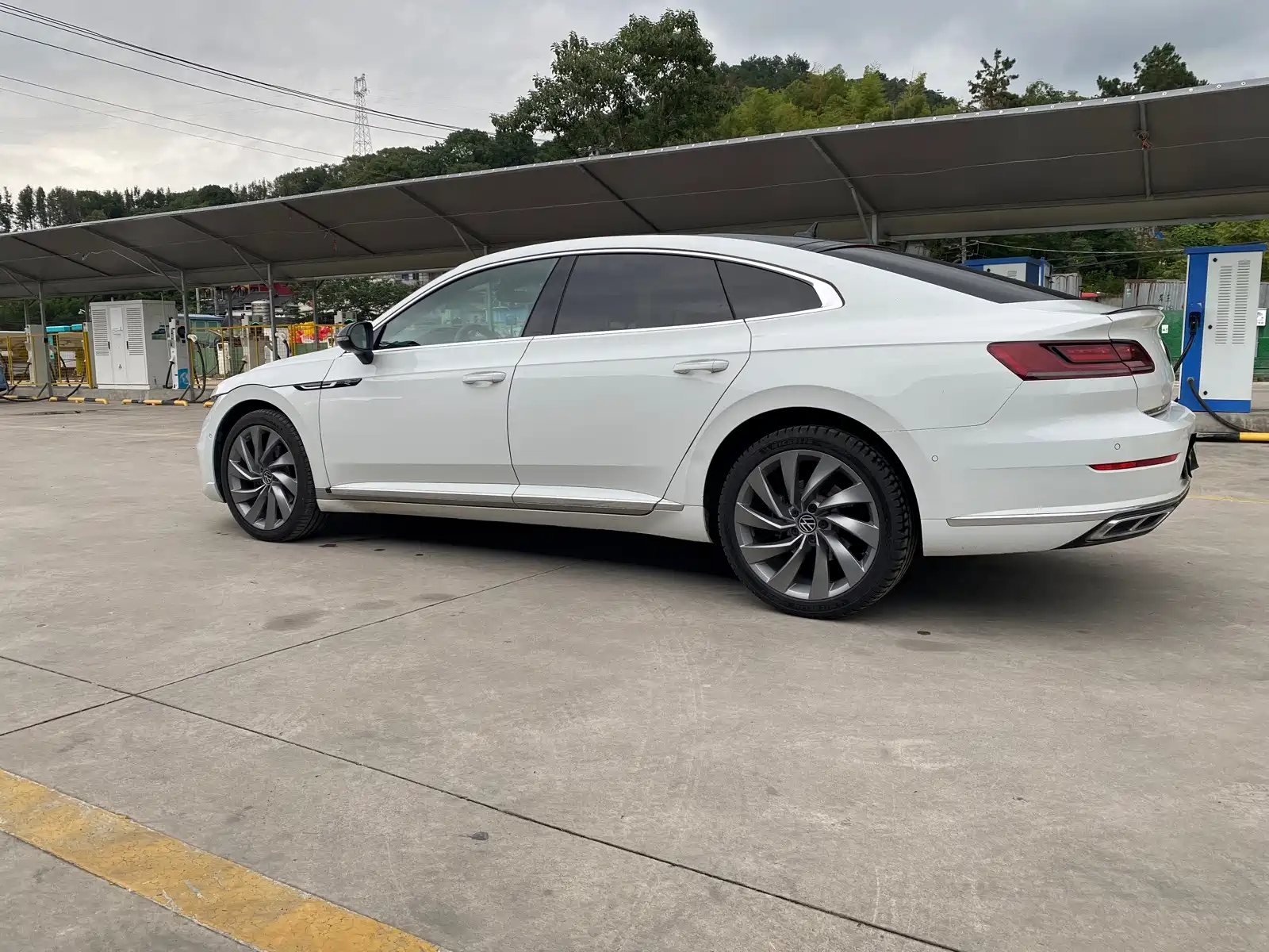 Photo 4 - Volkswagen CC