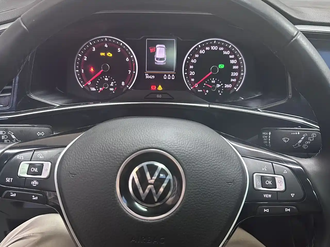 Volkswagen Tayron 2022 280TSI 2WD Luxury Smart Connect Edition фото 16