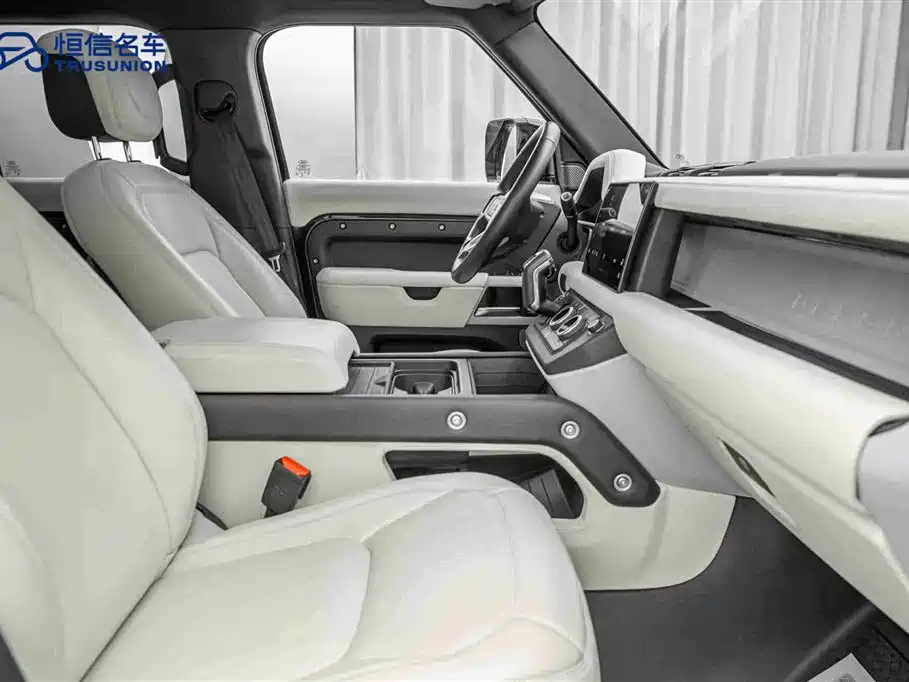 Land Rover Defender 2023 Facelift 110 3.0T P400 X-DYNAMIC HSE фото 15