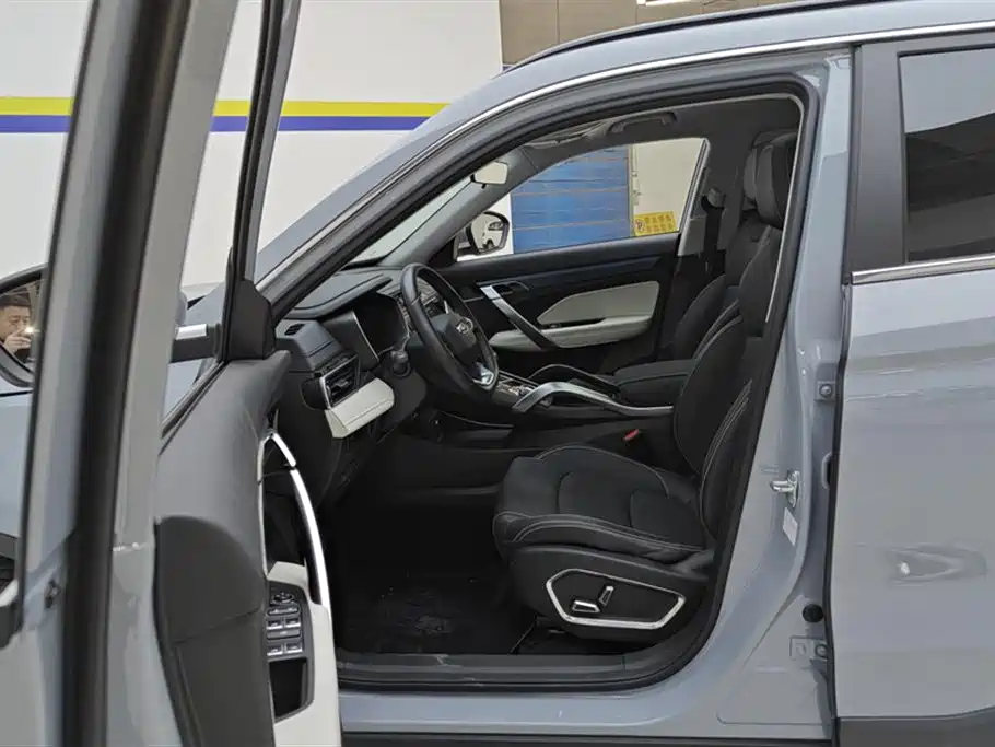 GEELY AUTOMOBILE BOYUE