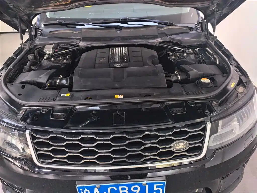 Land Rover Range Rover Sport 2019 3.0 SC V6 Special Edition фото 11