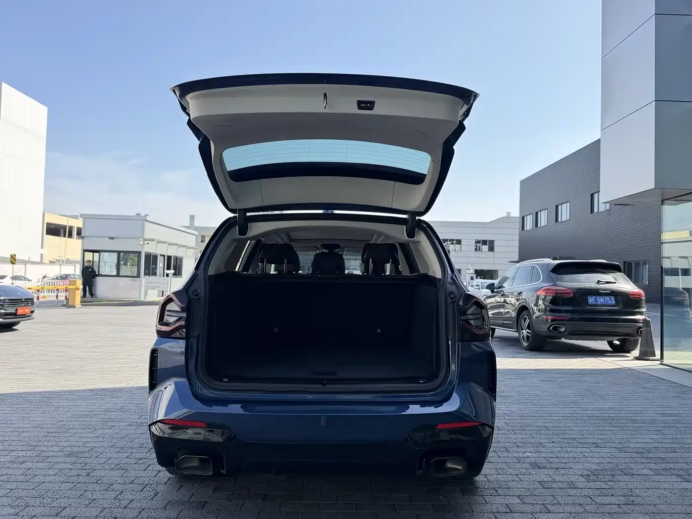 BMW X3 2022 xDrive30i Leading M Night Package фото 7