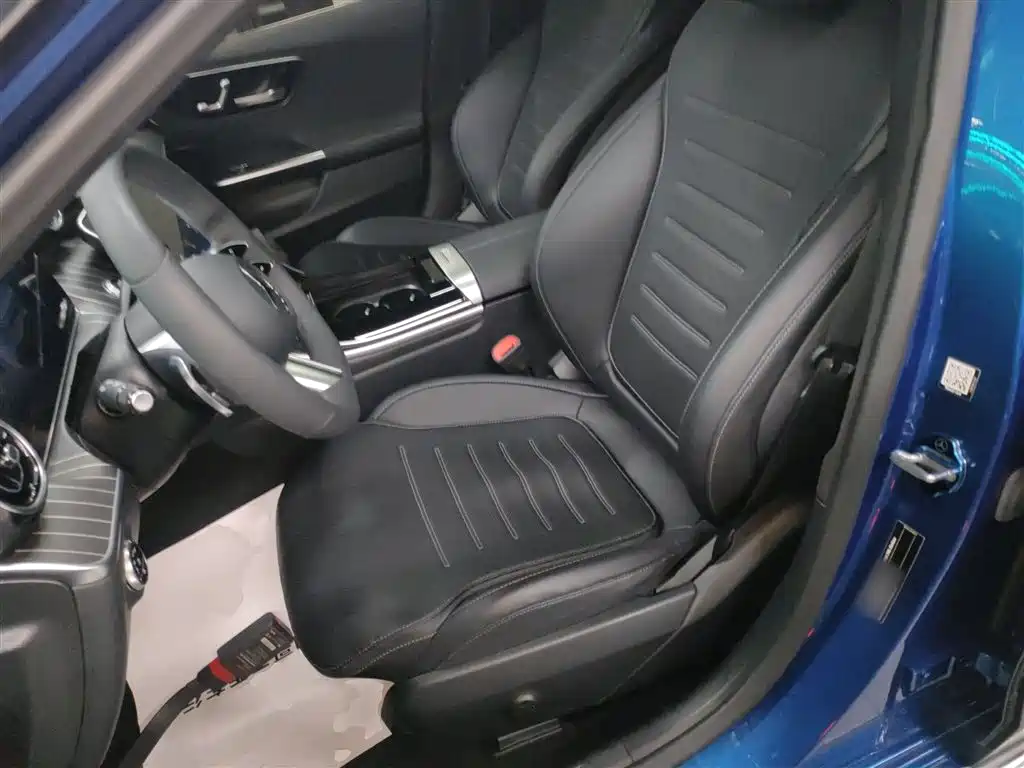 Mercedes-Benz C-Class 2022 Facelift C 200 L Sport фото 15