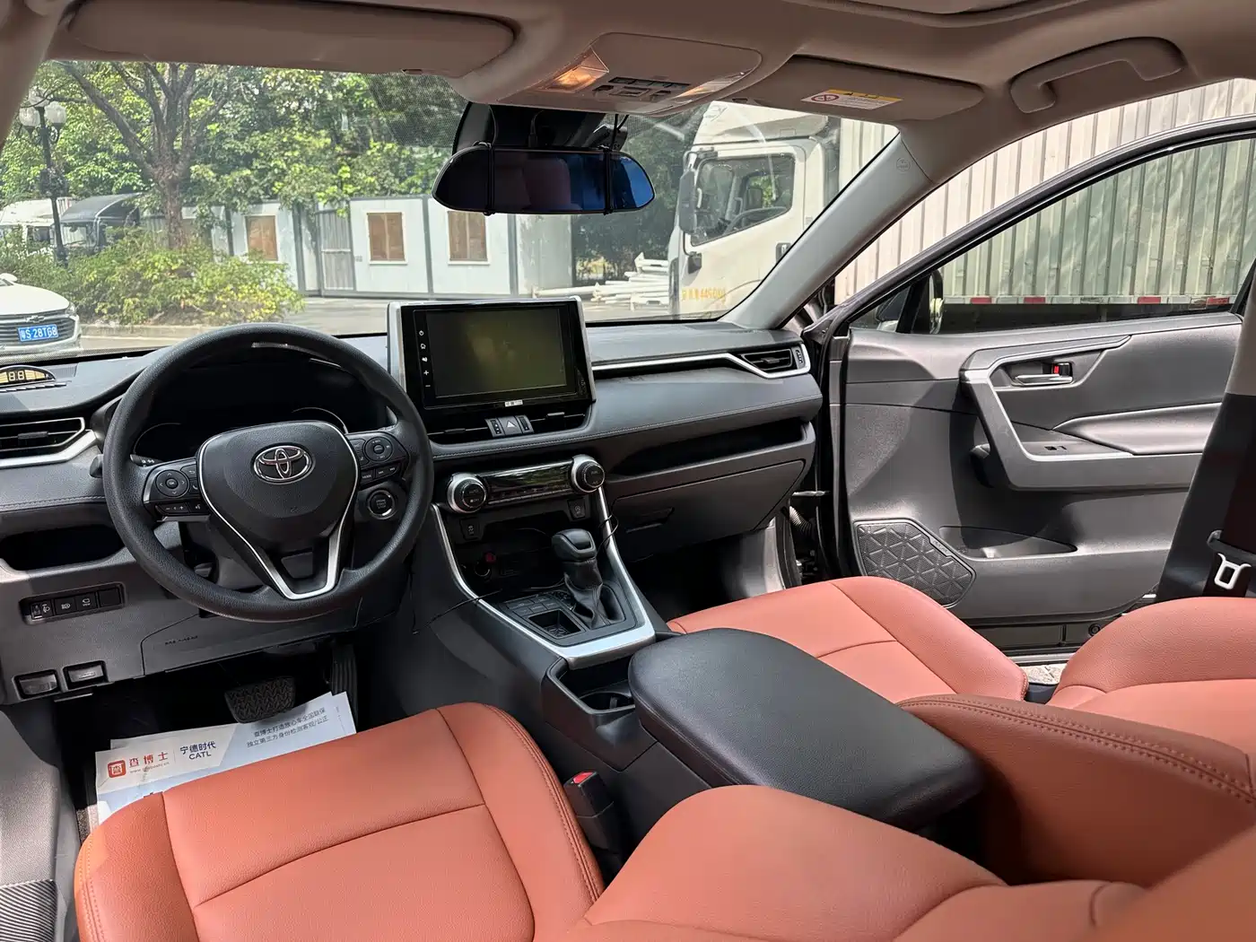 Toyota RAV4 Rongfang 2020 2.0L CVT 2WD Trend Edition фото 10