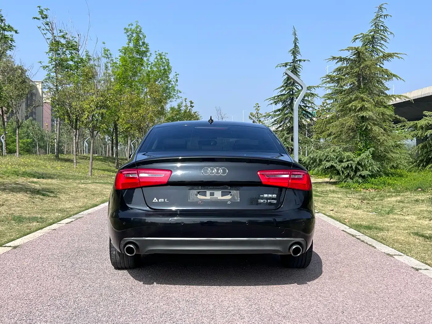 Audi A6L 2014 30 FSI Technology фото 8