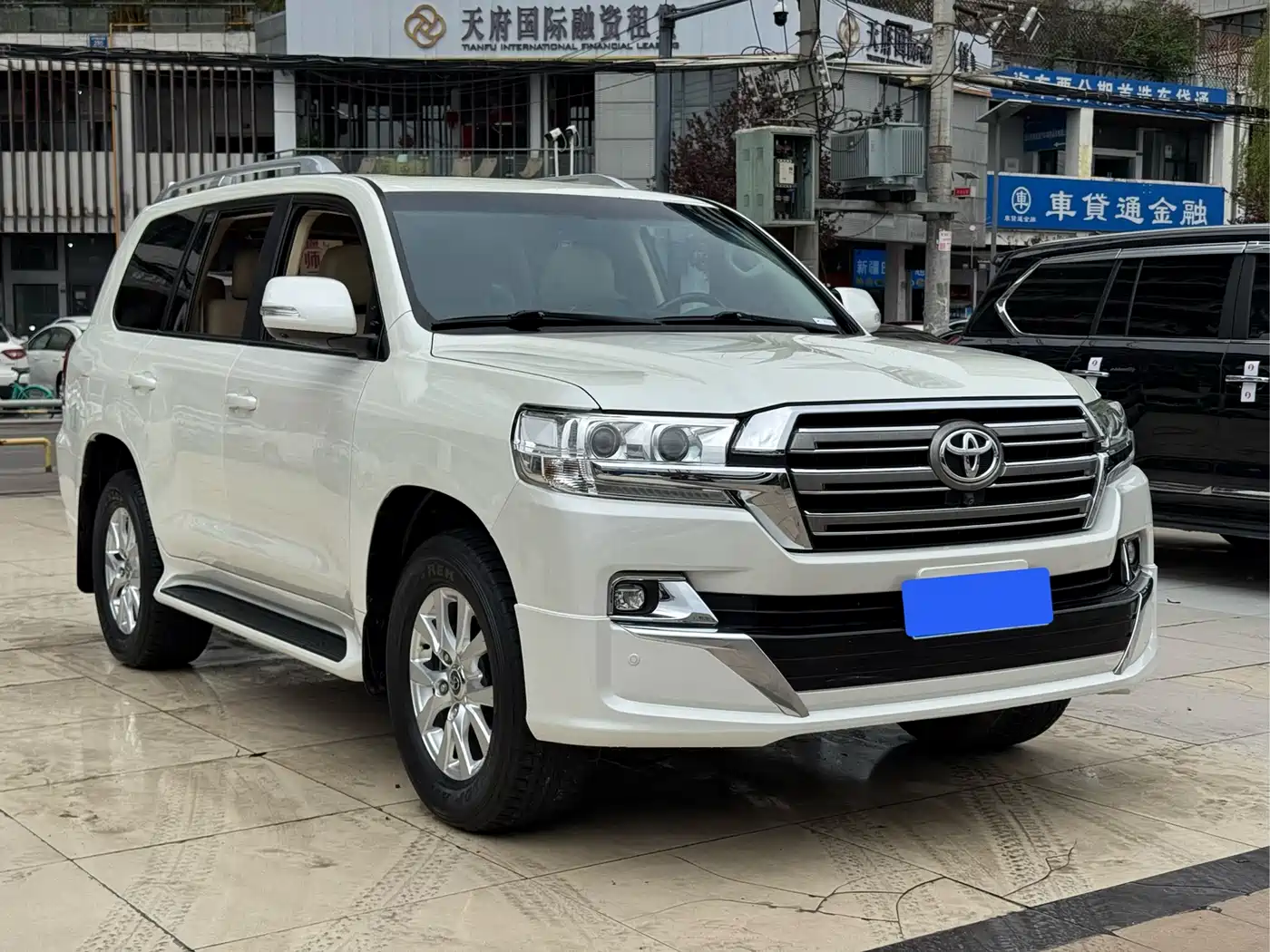 Toyota Land Cruiser (Import) фото 3