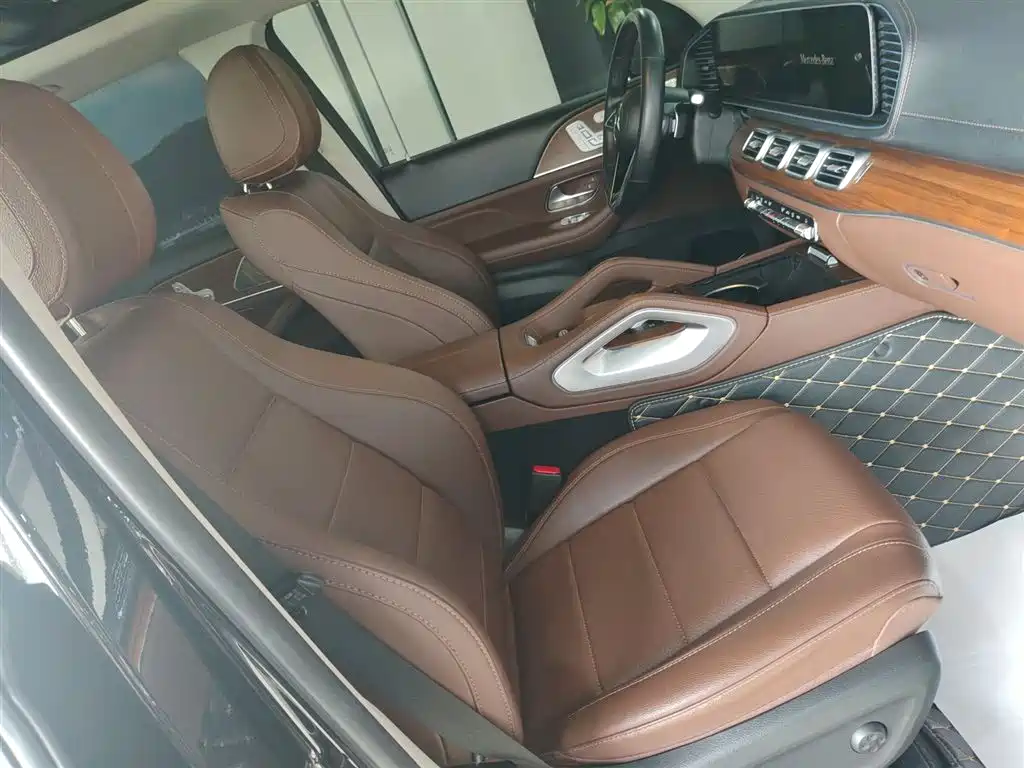 Mercedes-Benz GLE 2024 GLE 450 4MATIC Fashion фото 20