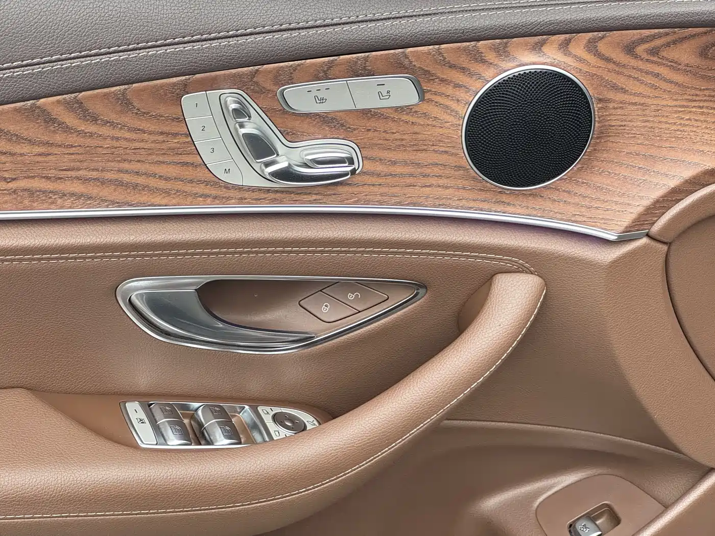 Mercedes-Benz E-Class 2019 Facelift E 300 L Fashion фото 12