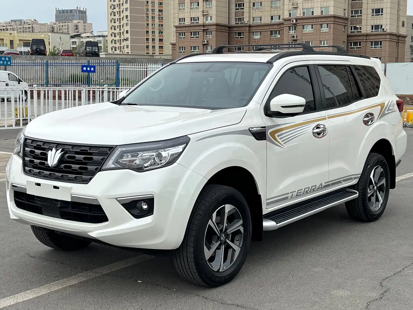 Dongfeng Fengdu Paladin 2023 Model 2.0T 4WD Premium Edition