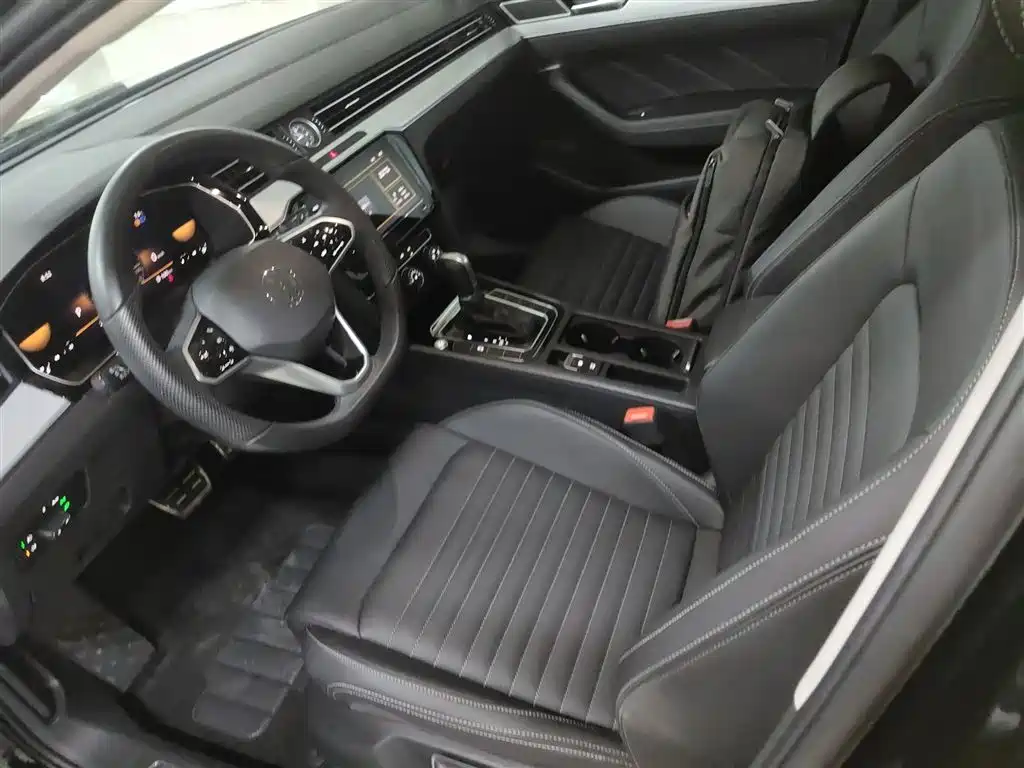 Volkswagen Magotan 2025 Popular Edition 280TSI DSG Comfort фото 14