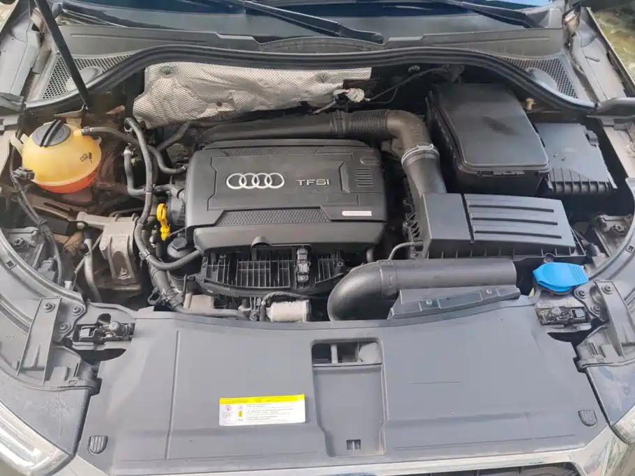 Фото 10 - Audi Q3