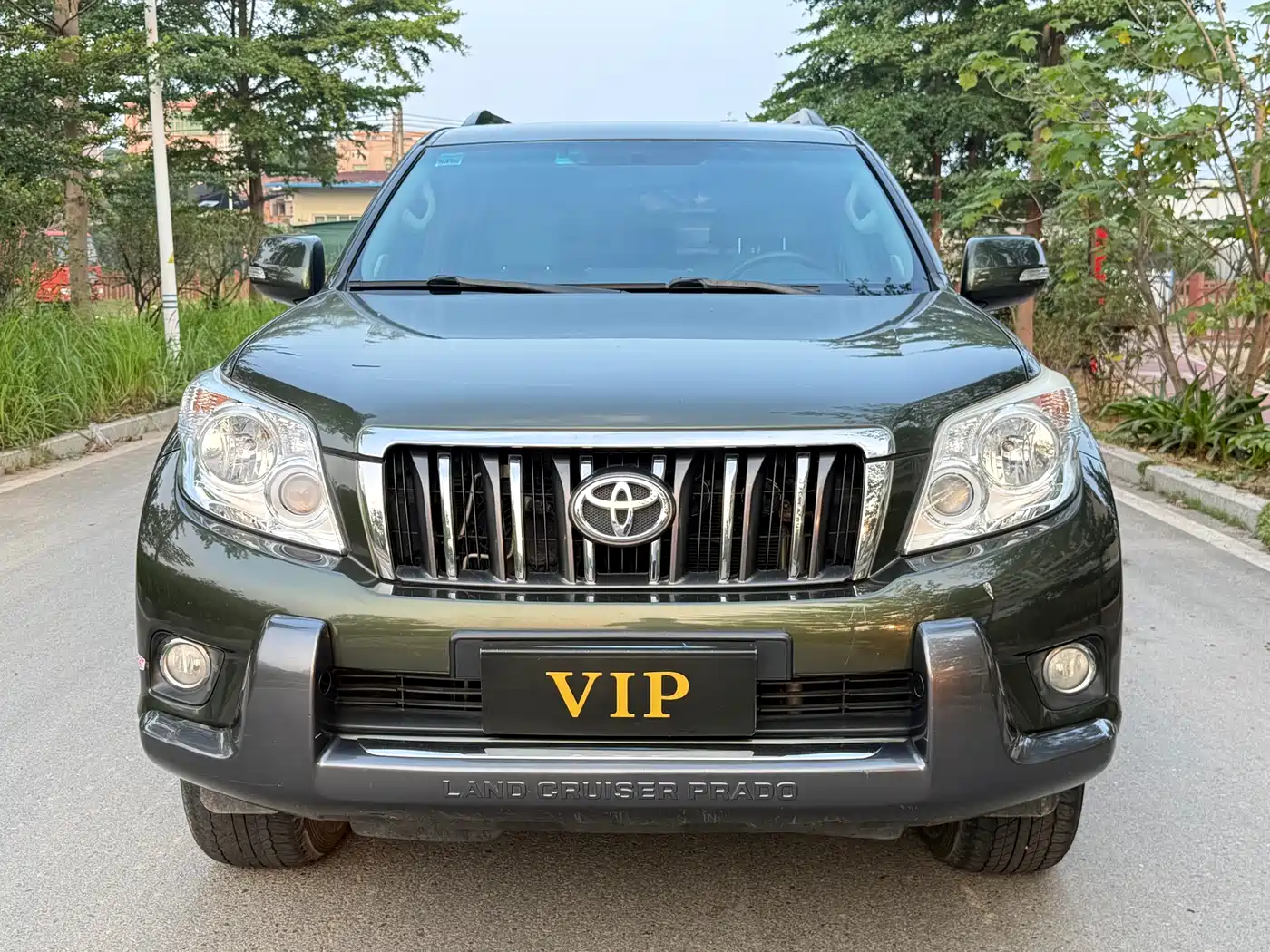 Toyota Prado 2010 4.0L Automatic TX-L фото 2