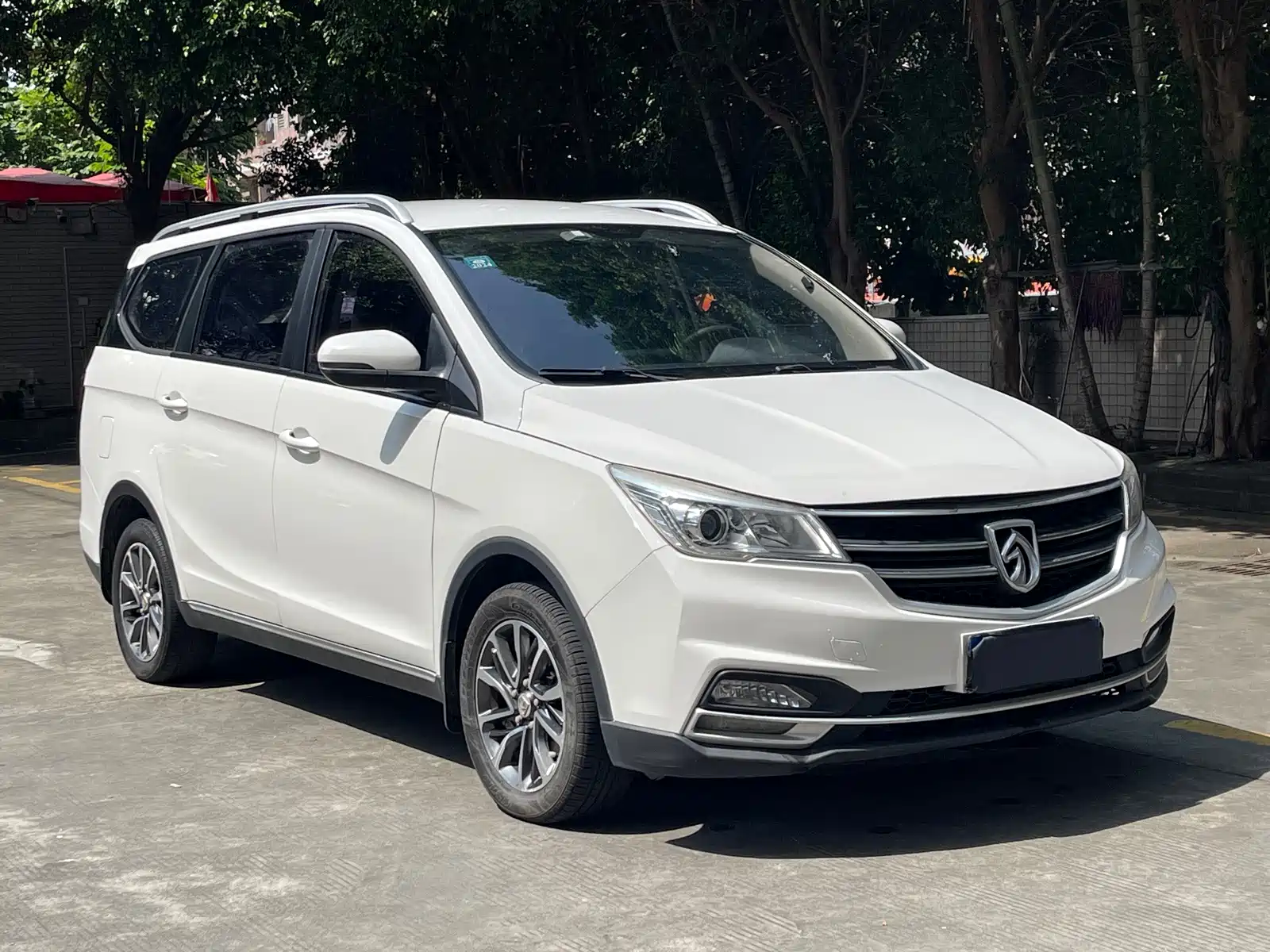 Фото 3 - Baojun 730
