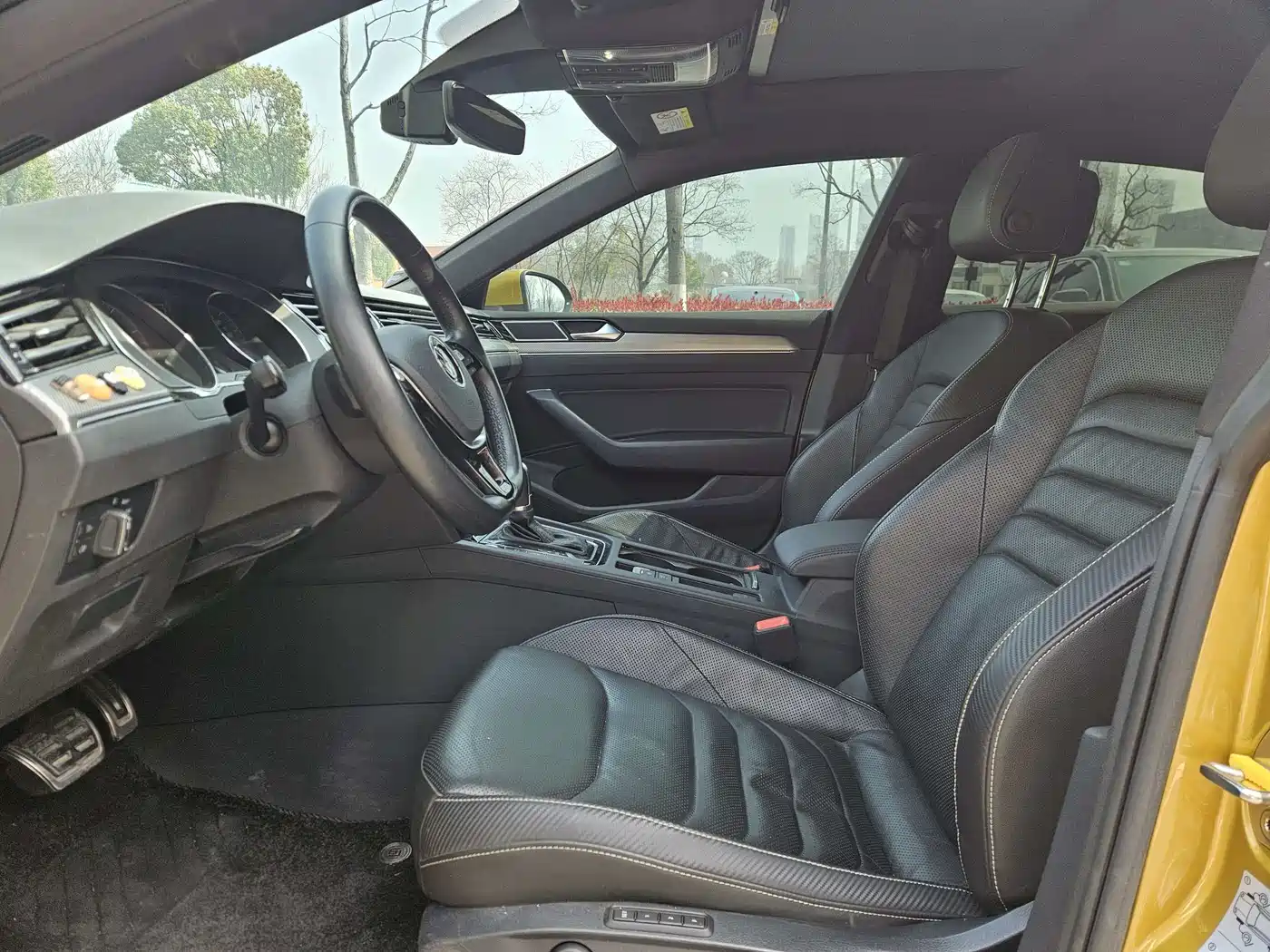 Volkswagen FAW-Volkswagen CC 2019 330TSI Charm Edition China VI фото 7