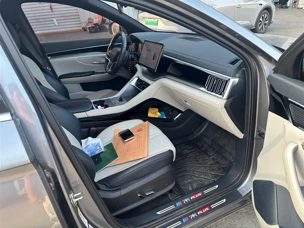 BYD Song PLUS PHEV 2023 Champion Edition DM-i 110KM Flagship PLUS фото 4
