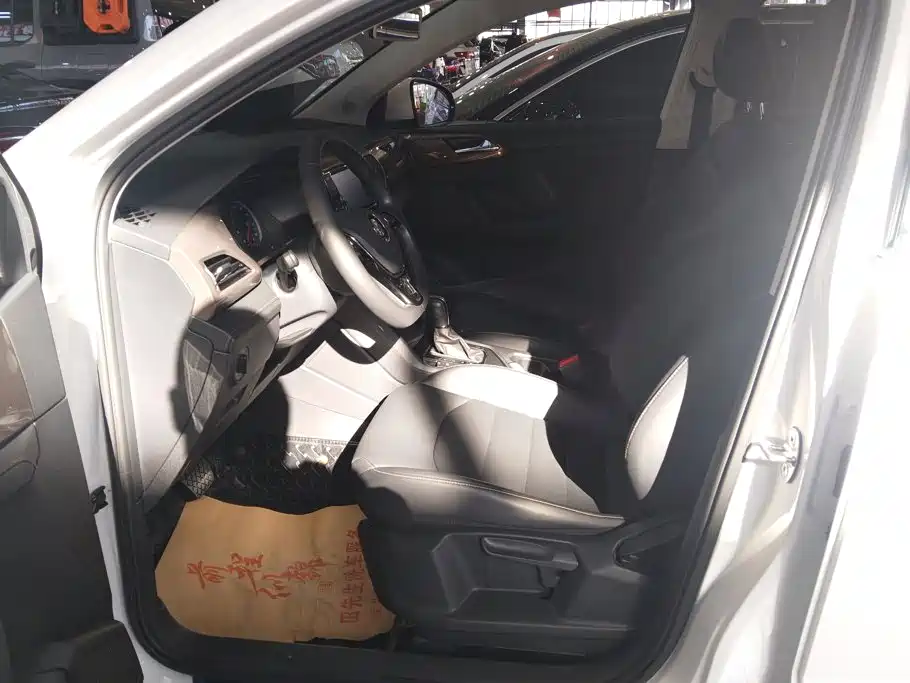 Volkswagen Tharu 2019 2019 280TSI 2WD Comfort Edition China V