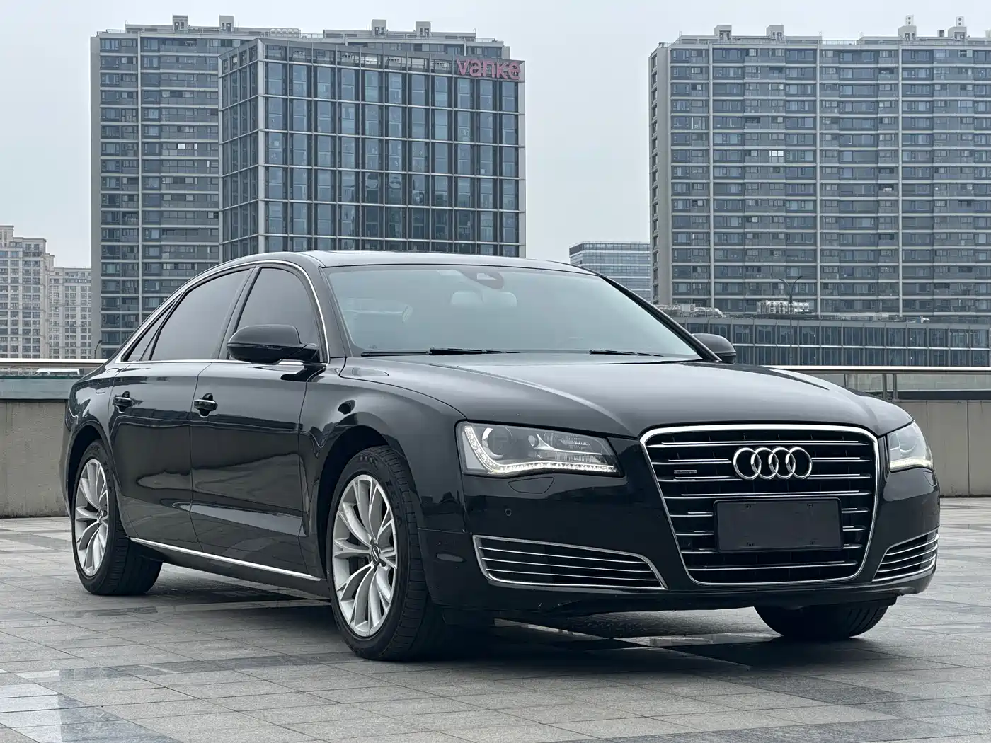 Audi A8 2014 A8L 45 TFSI quattro Luxury фото 3