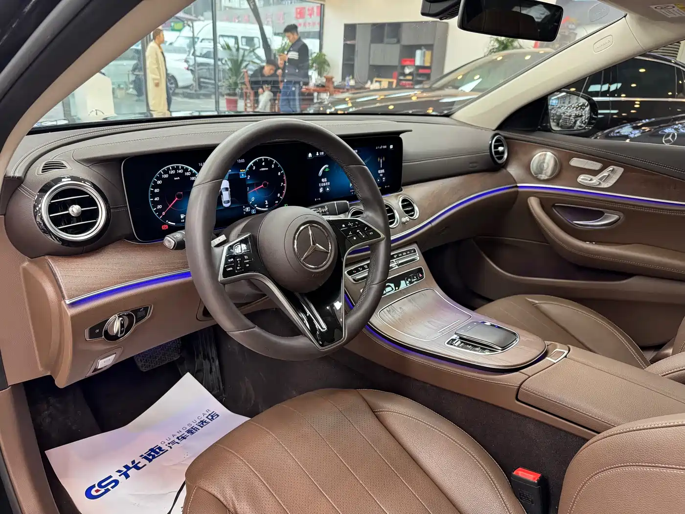 MERCEDES-BENZ E CLASS