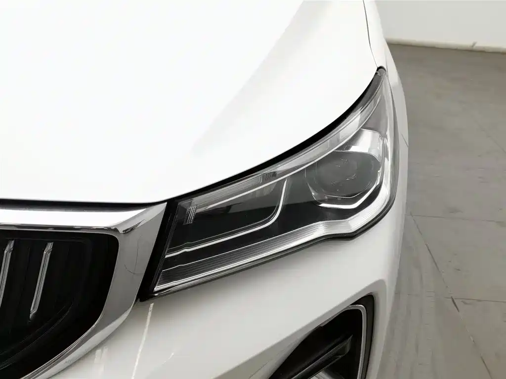 GEELY AUTOMOBILE EMGRAND