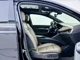 Фото 10 - Buick Enclave