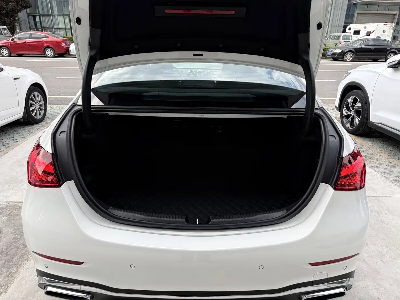 Mercedes-Benz C-Class 2024 Facelift C 260 L Sport фото 23