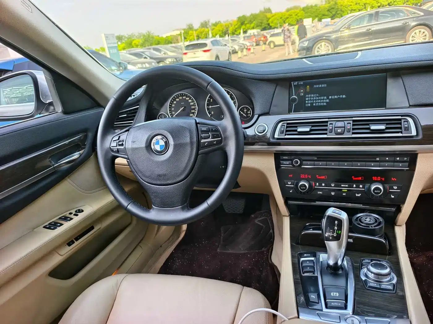BMW 7 Series 2009 740Li Premium фото 19
