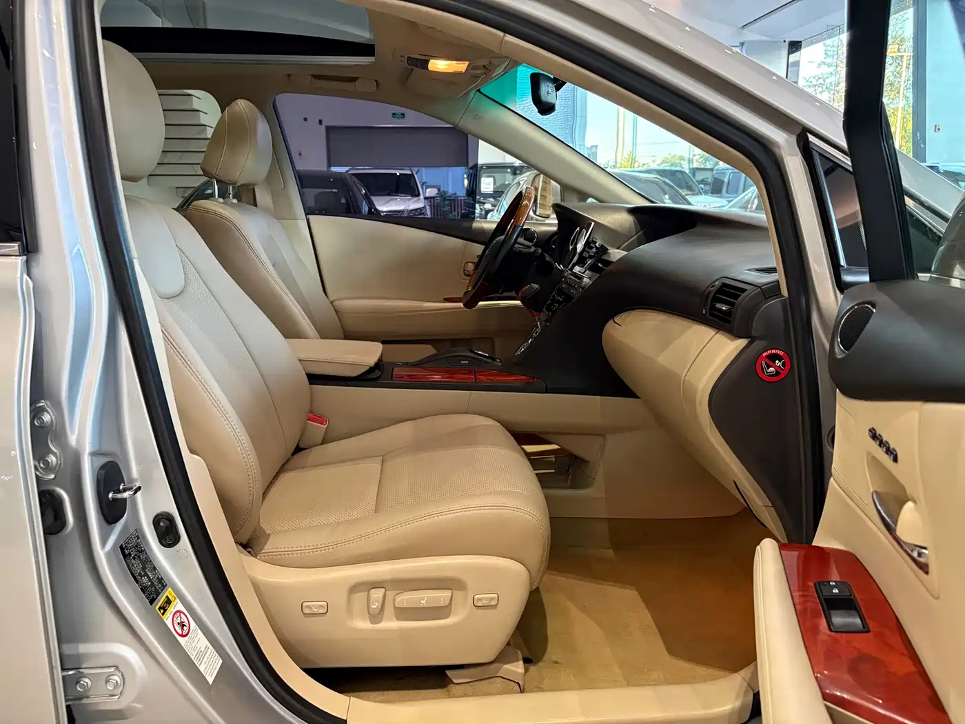 Lexus RX Classic 2010 2009 Model 350 Premium Edition