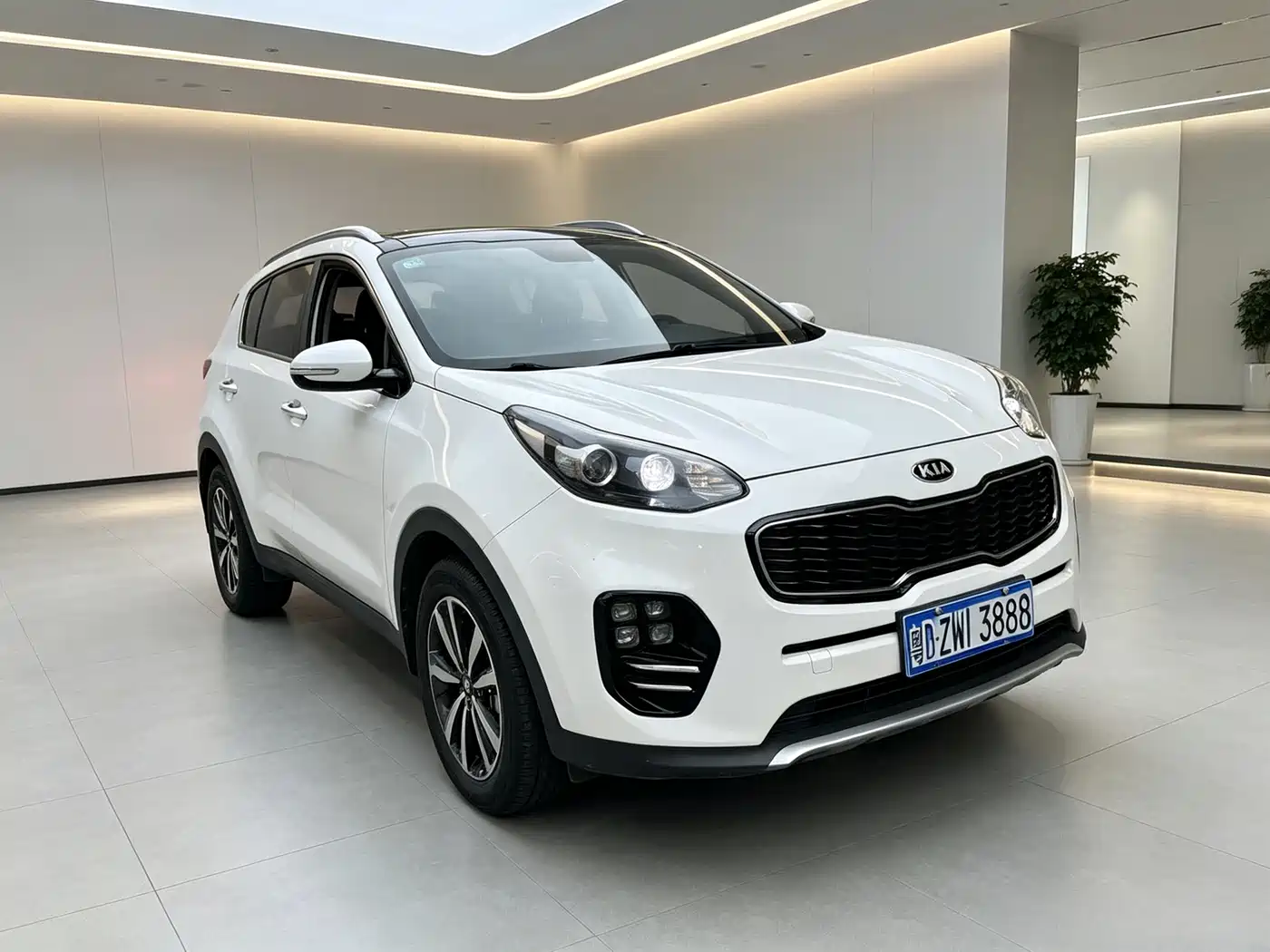 Фото 2 - Kia KX5