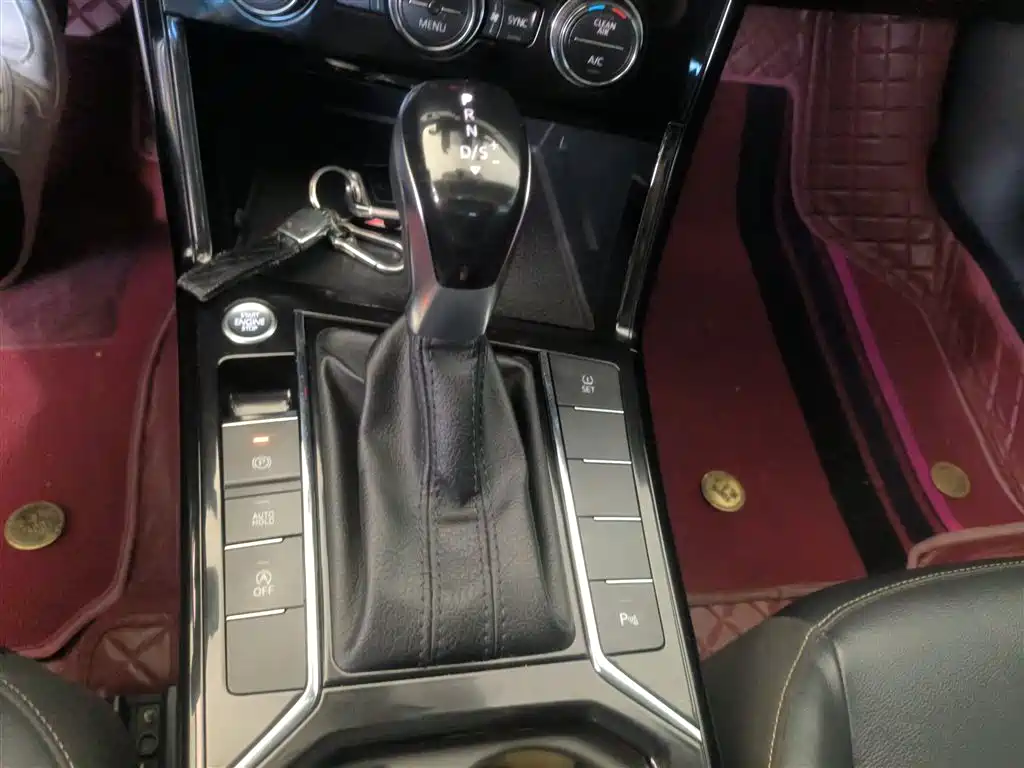 Volkswagen Passat 2019 330TSI Elite Version China VI фото 6