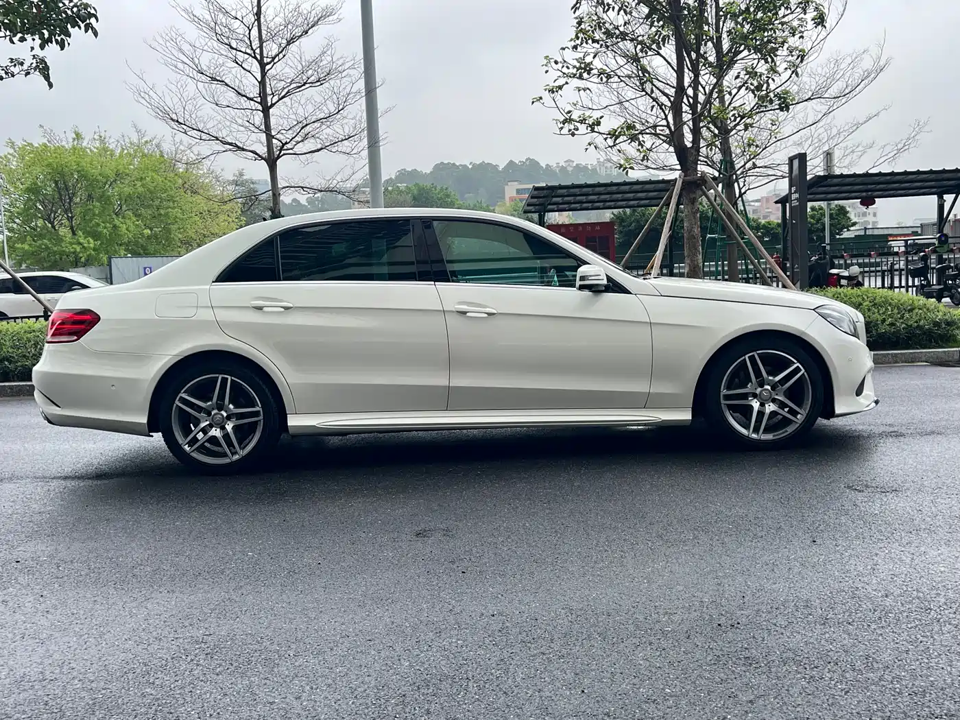 Mercedes-Benz E-Class 2015 Facelift E 260 L Sport фото 7
