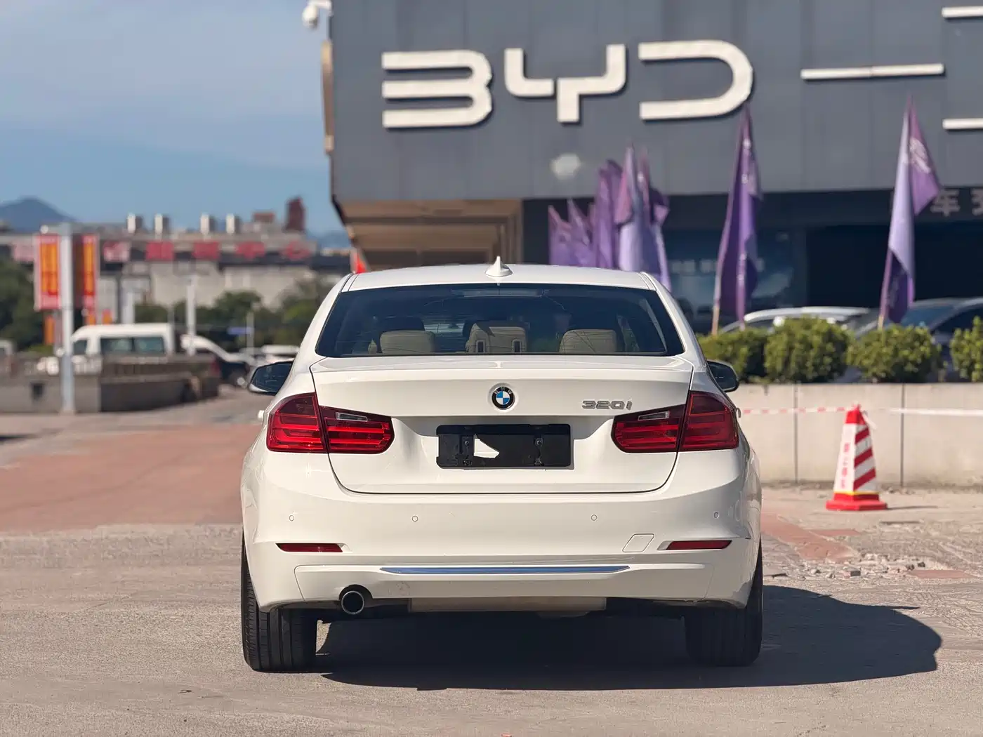 Фото 3 - BMW 3 Series