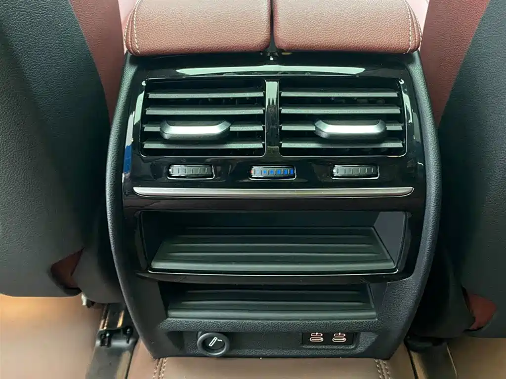 BMW 5 Series 2022 Facelift 530Li Leading M Sport Package фото 21