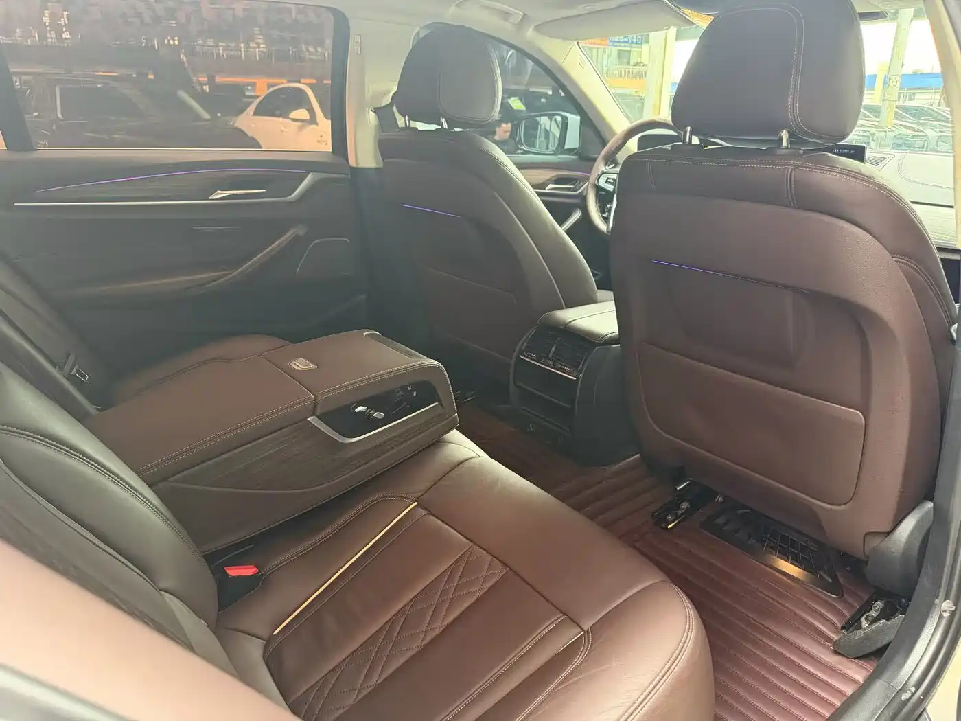 BMW 5 Series 2018 Facelift 530Li xDrive Luxury Package фото 6