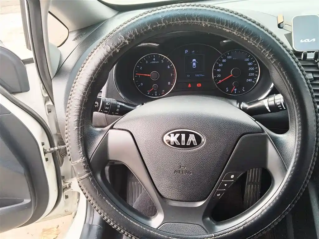 Kia K3 2016 1.6L Automatic GL фото 11