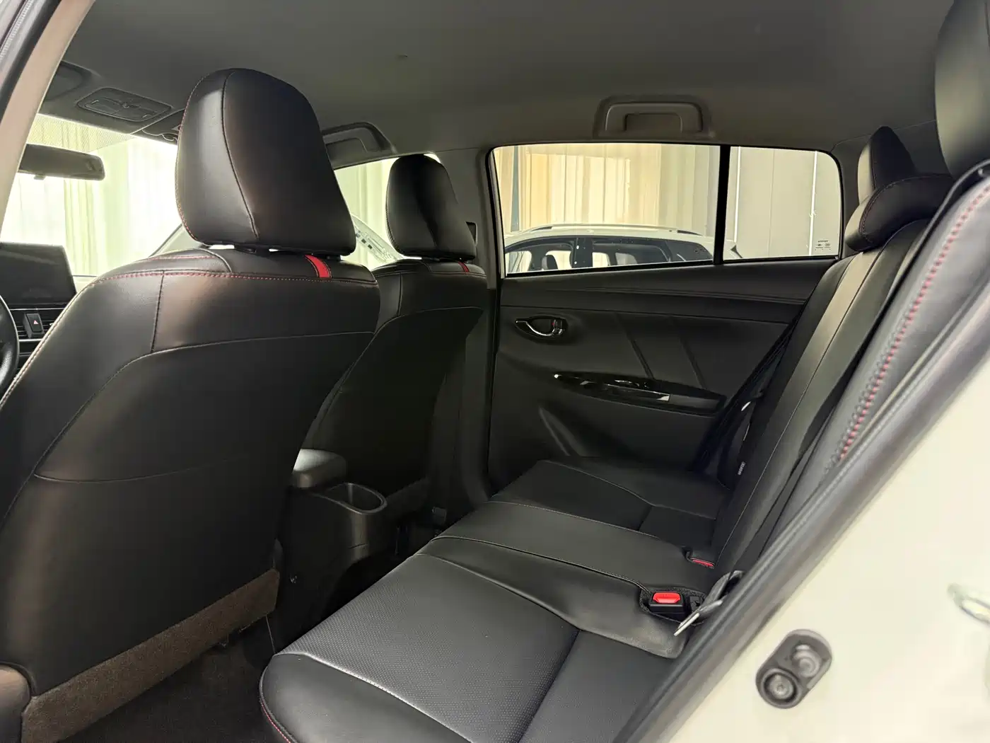 Toyota YARiS L Zhi Xuan 2022 Zhi Xuan X 1.5L CVT Luxury PLUS Edition фото 12