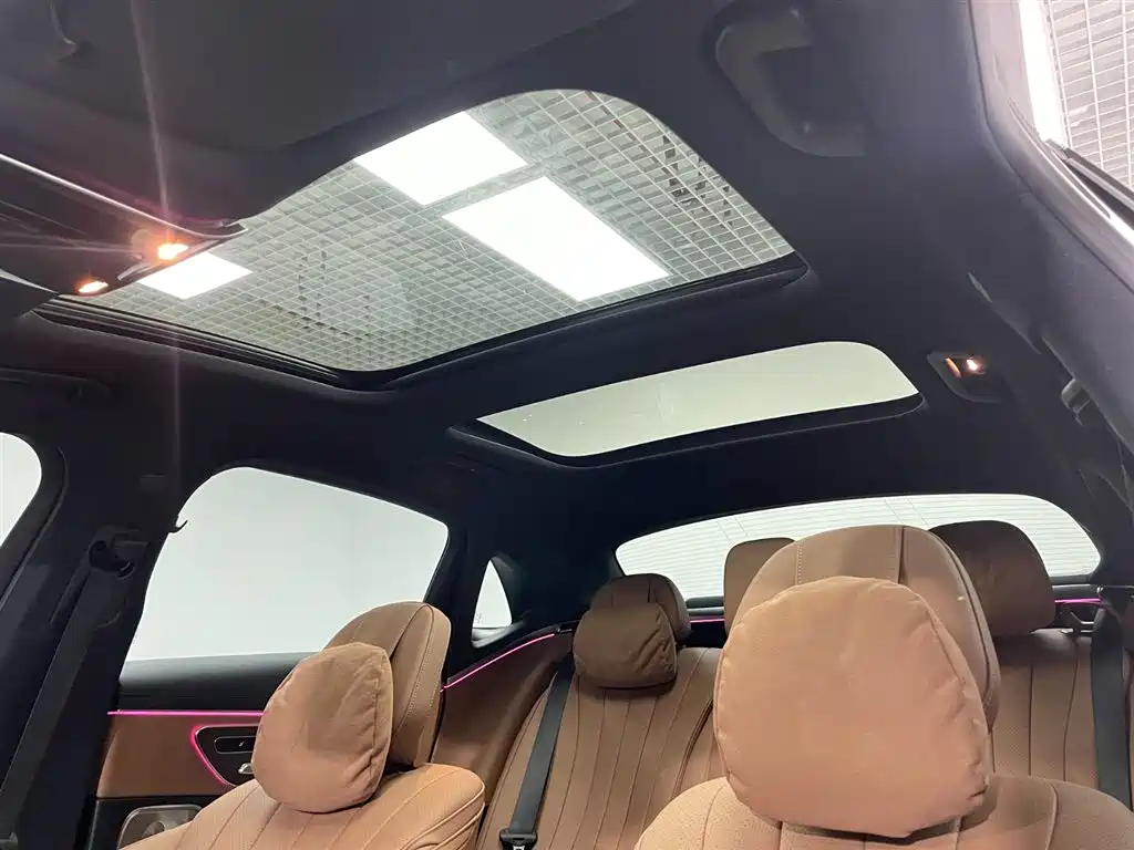 Mercedes-Benz E-Class 2024 Model E 300 L Luxury фото 18