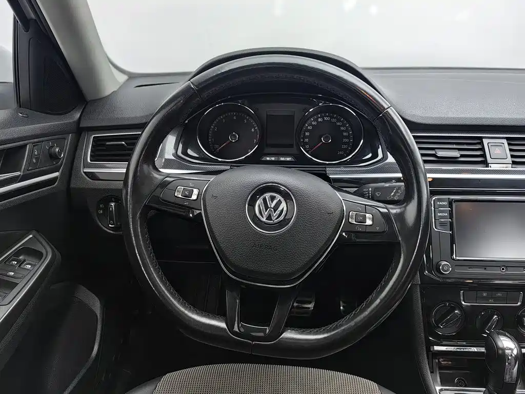 Volkswagen C-TREK 2019 2020 1.5L Automatic Comfort Edition