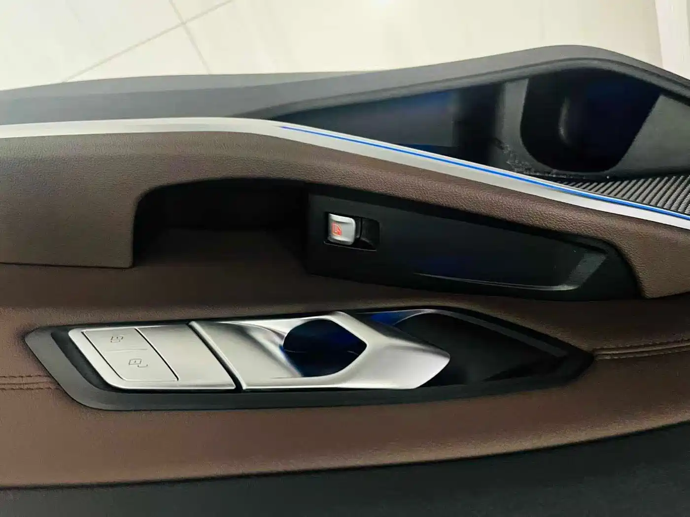 BMW 3 Series 2020 325Li Launch Edition фото 14