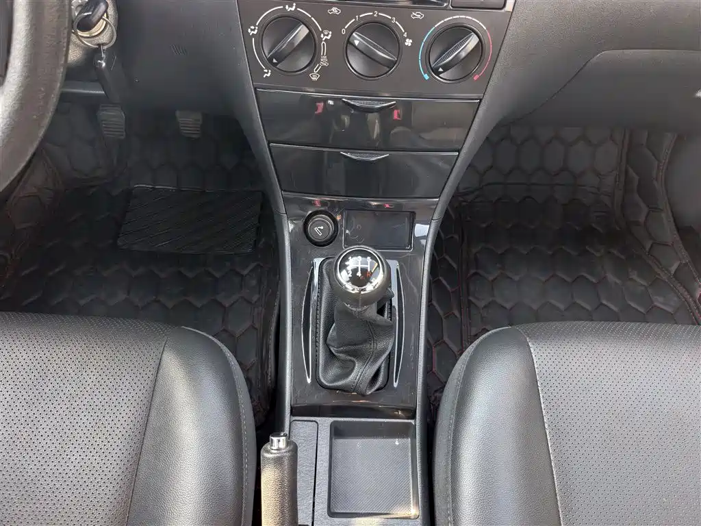 BYD F3 2020 1.5L Manual Classic фото 6