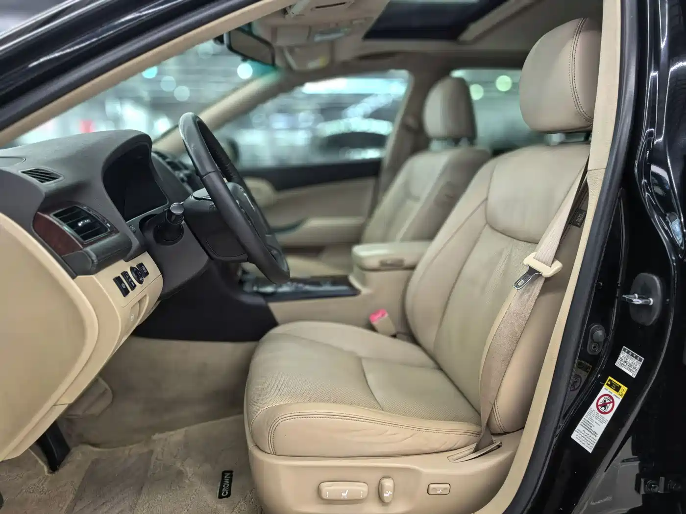 Toyota Crown 2010 2.5L Royal Leather Sunroof Navigation фото 12