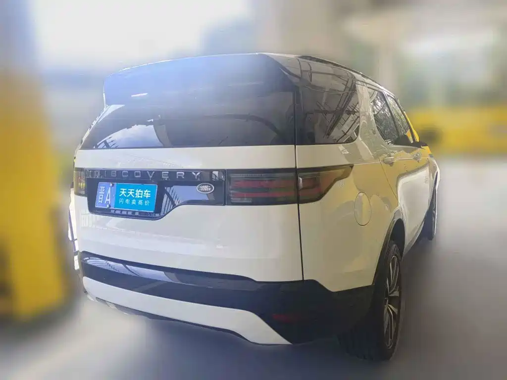 Фото 2 - Land Rover Discovery