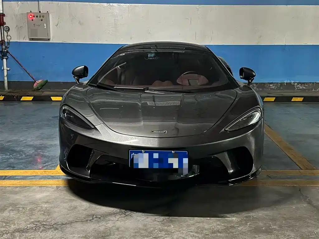 MCLAREN GT