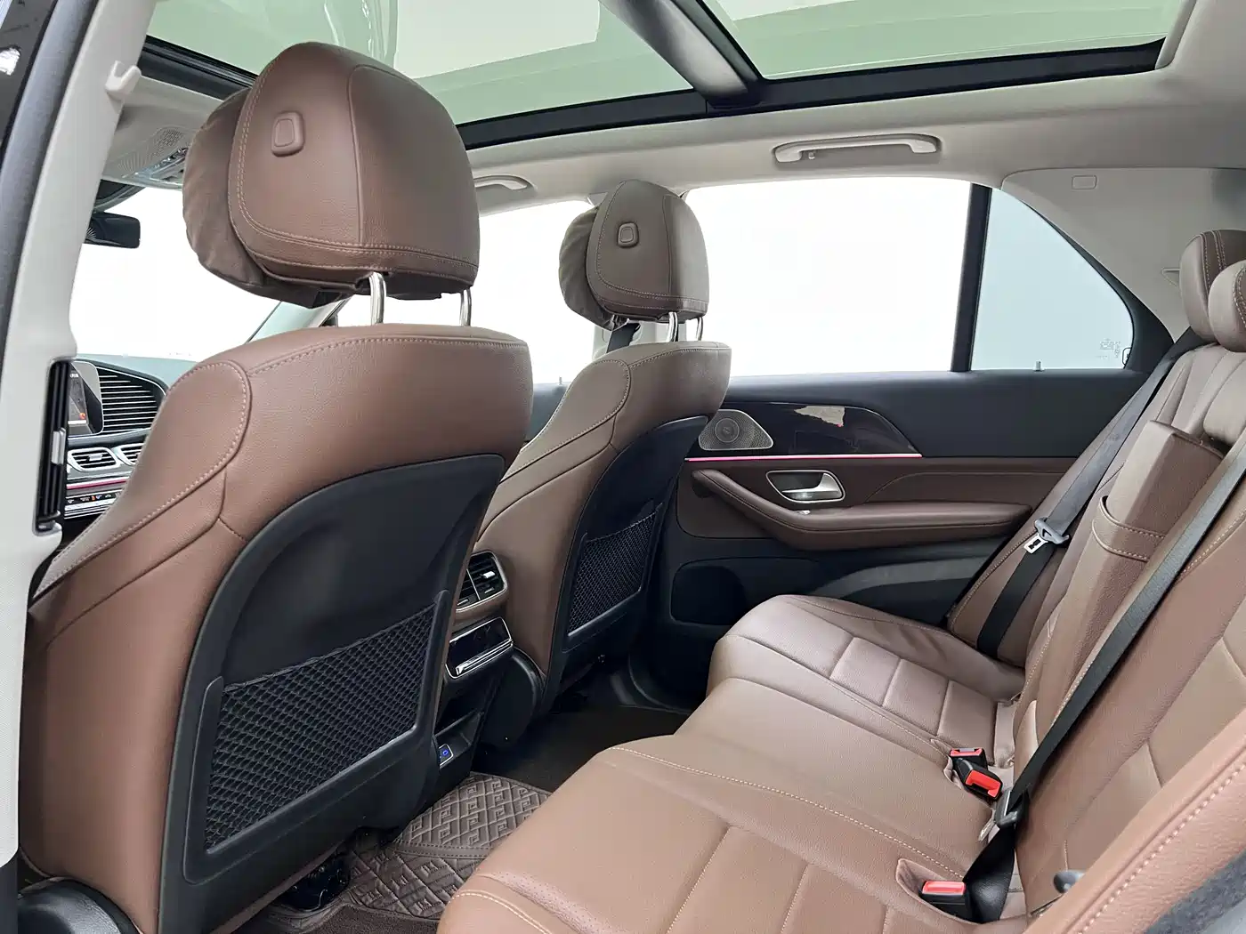 Mercedes-Benz GLE 2026 GLE 350 4MATIC Dynamic фото 19