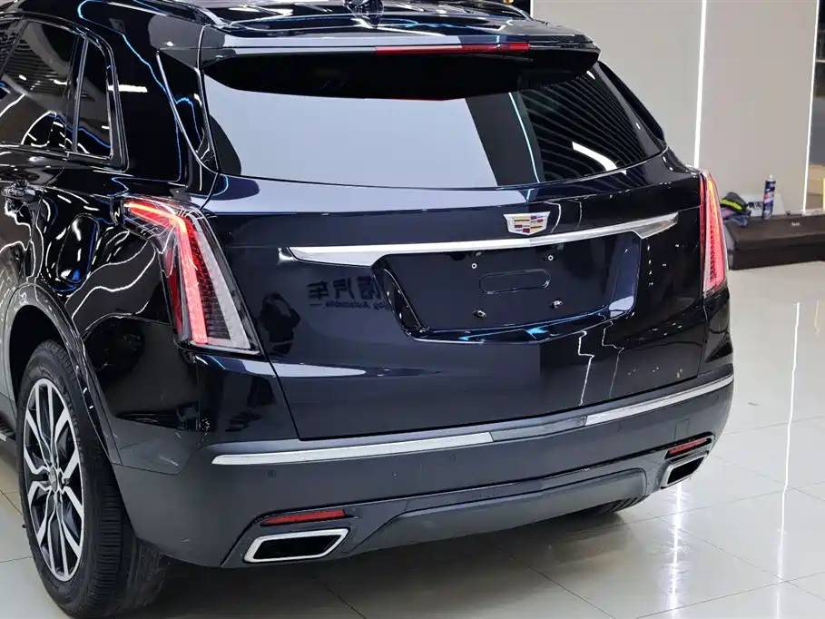 CADILLAC XT5