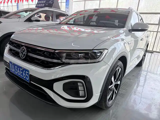 VOLKSWAGEN T ROC EXPLORING SONGS